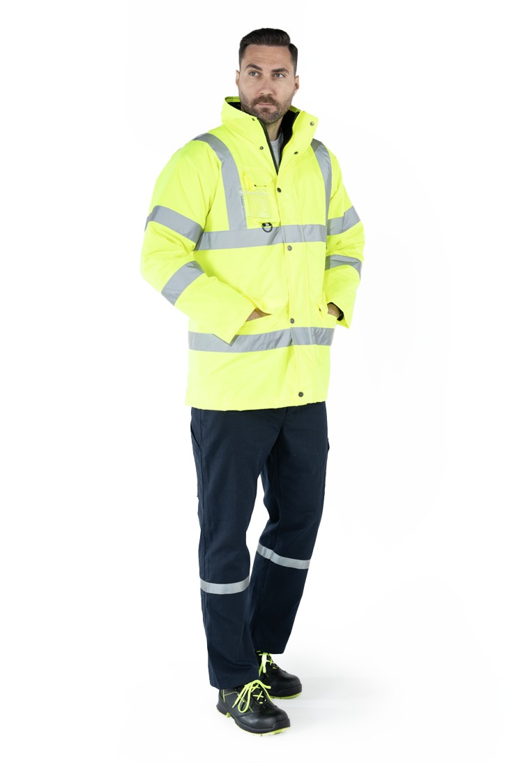 Yıldırımlar Giyim: İş Güvenliği Malzemeleri ve Ekipmanları