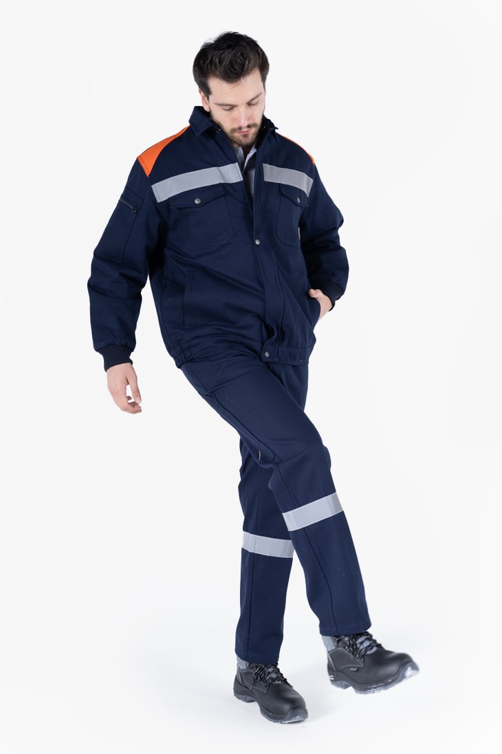 Yıldırımlar Giyim: İş Güvenliği Malzemeleri ve Ekipmanları