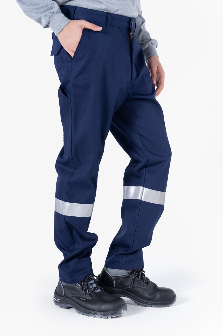 Yıldırımlar Giyim: İş Güvenliği Malzemeleri ve Ekipmanları