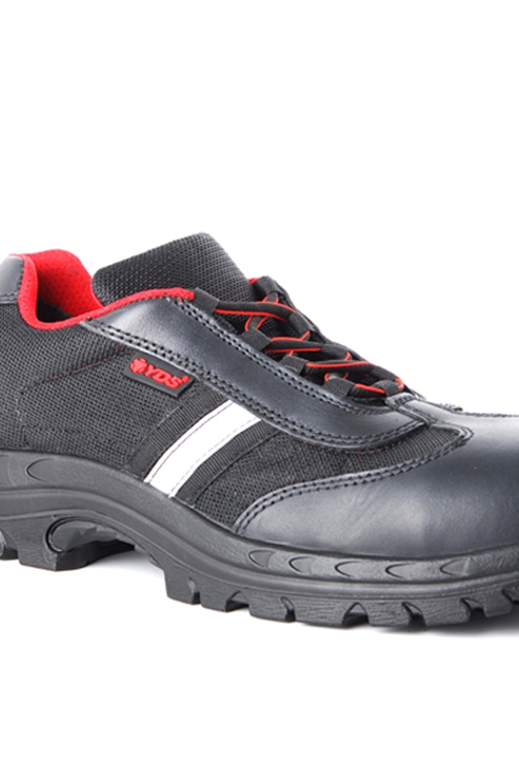 Yıldırımlar Giyim: İş Güvenliği Malzemeleri ve Ekipmanları