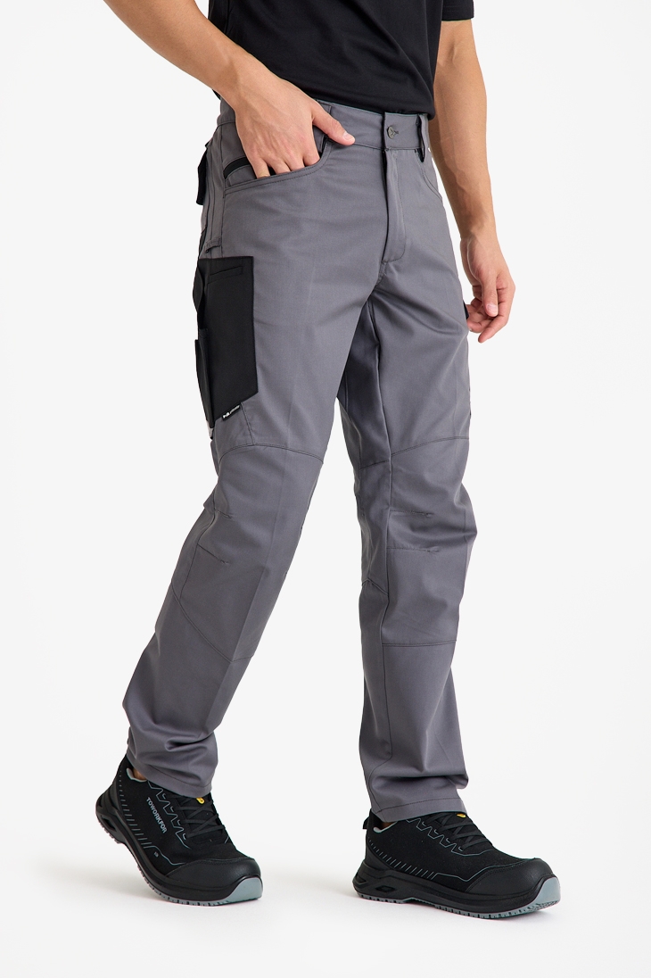 Yıldırımlar Giyim: İş Güvenliği Malzemeleri ve Ekipmanları