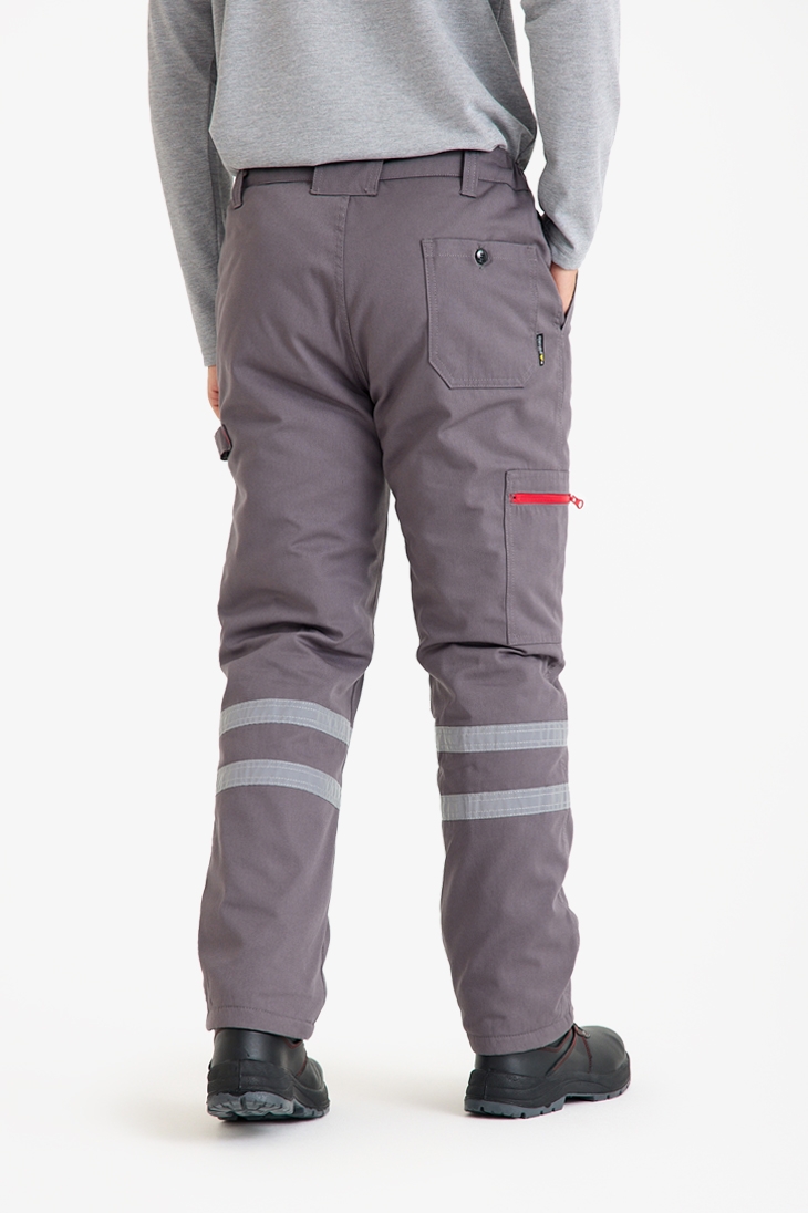 Yıldırımlar Giyim: İş Güvenliği Malzemeleri ve Ekipmanları