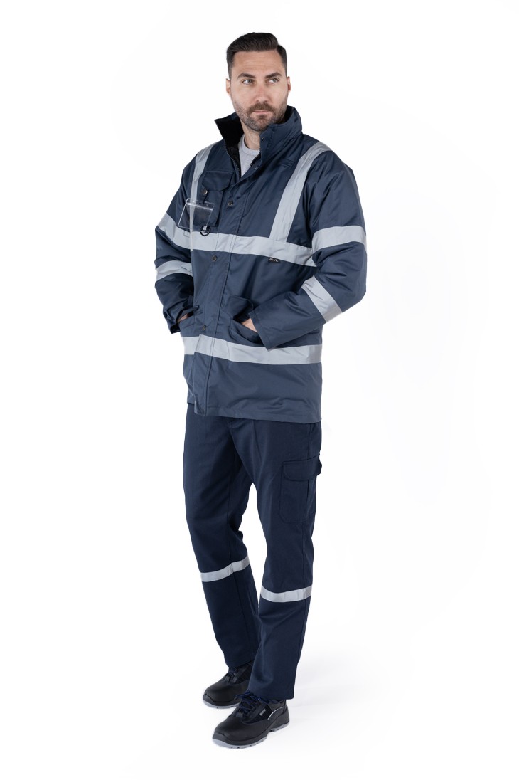 Yıldırımlar Giyim: İş Güvenliği Malzemeleri ve Ekipmanları