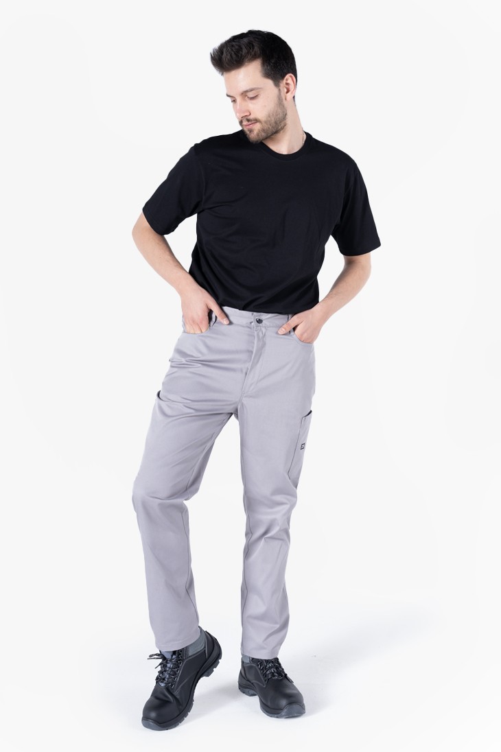 Yıldırımlar Giyim: İş Güvenliği Malzemeleri ve Ekipmanları