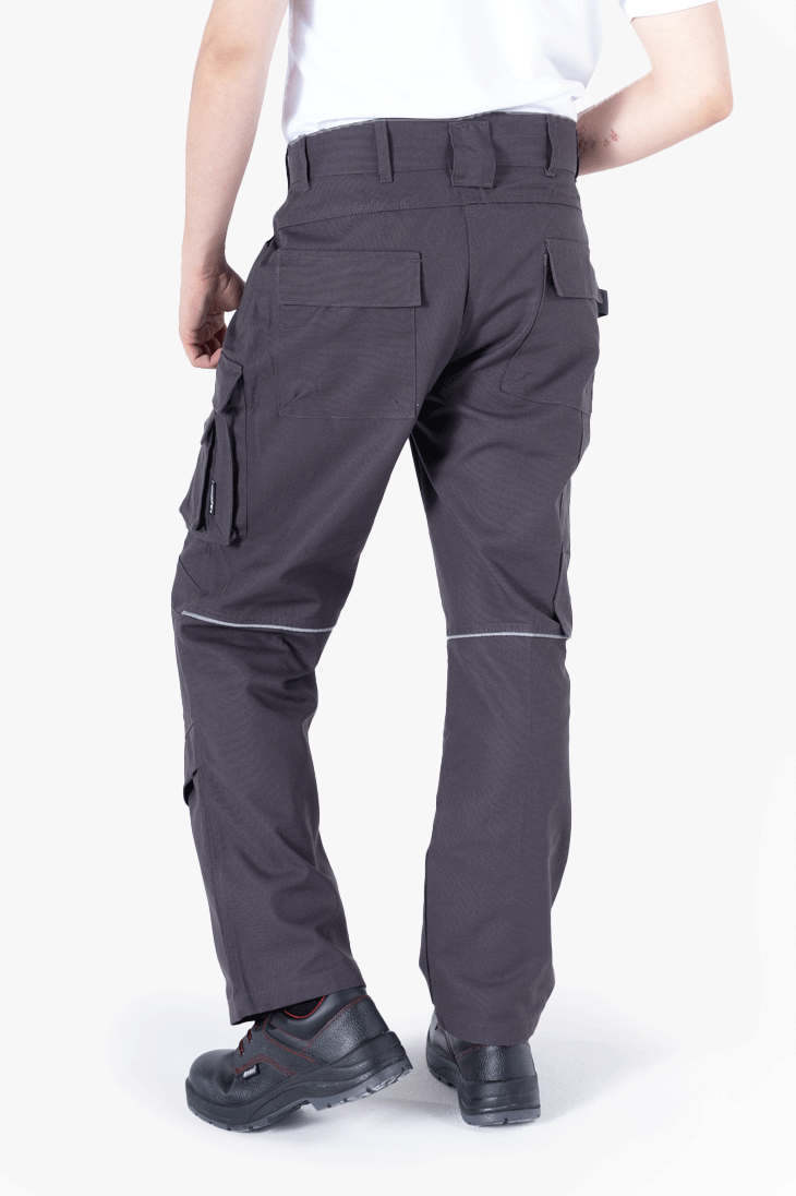 Yıldırımlar Giyim: İş Güvenliği Malzemeleri ve Ekipmanları