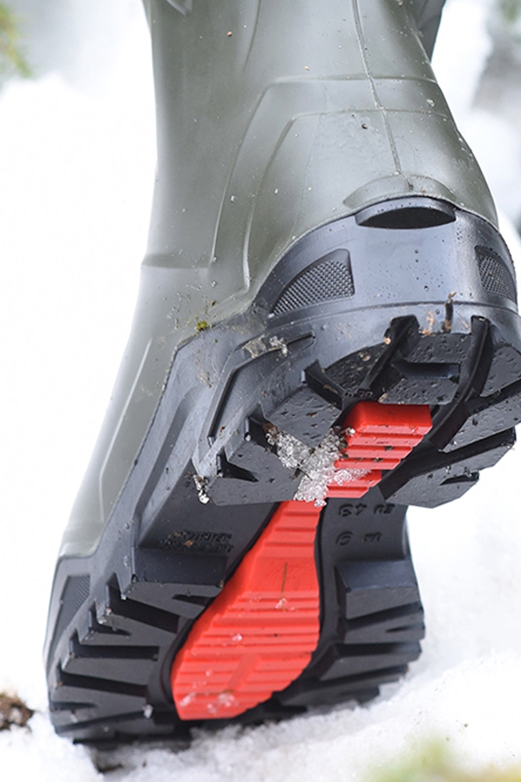 Yıldırımlar Giyim: İş Güvenliği Malzemeleri ve Ekipmanları