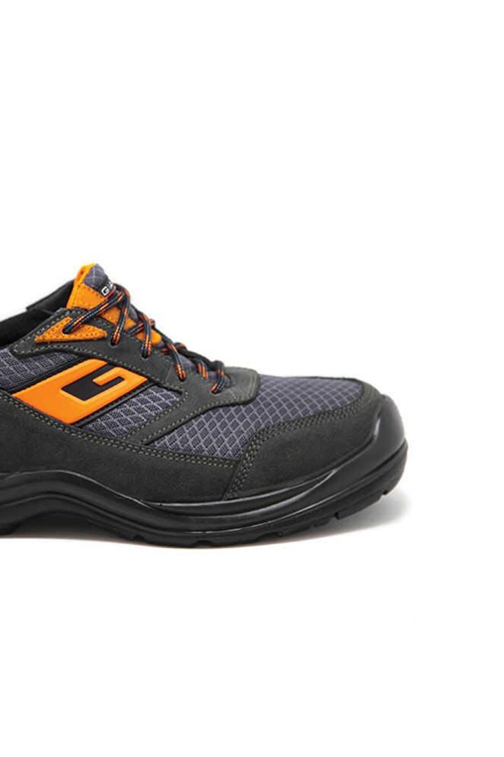 Yıldırımlar Giyim: İş Güvenliği Malzemeleri ve Ekipmanları