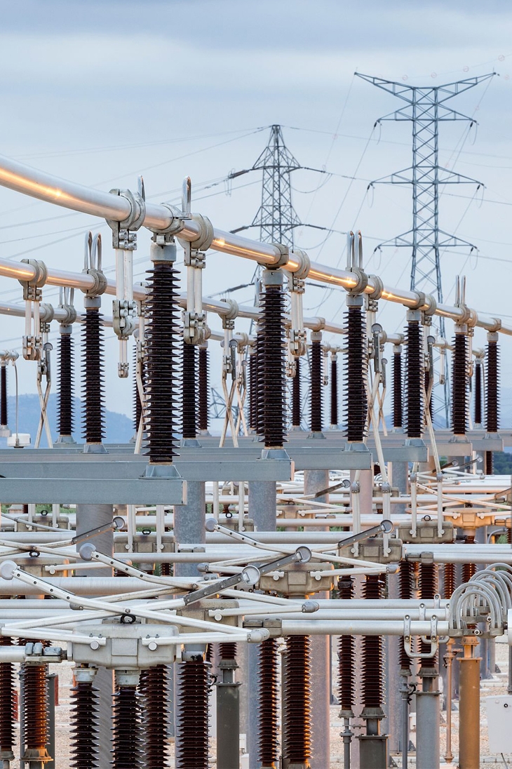 Yıldırımlar Giyim: İş Güvenliği Malzemeleri ve Ekipmanları