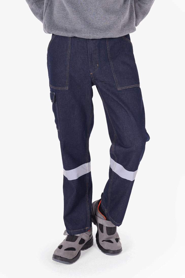 Yıldırımlar Giyim: İş Güvenliği Malzemeleri ve Ekipmanları