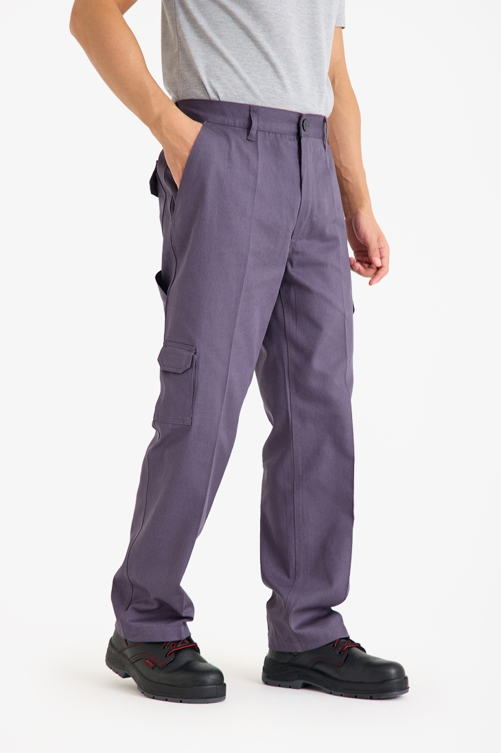 Yıldırımlar Giyim: İş Güvenliği Malzemeleri ve Ekipmanları