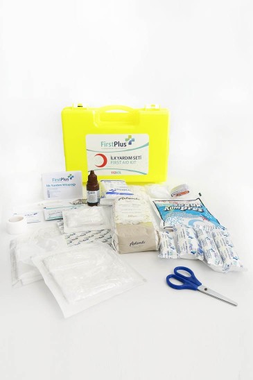 First Plus İş llk yardım Çantası